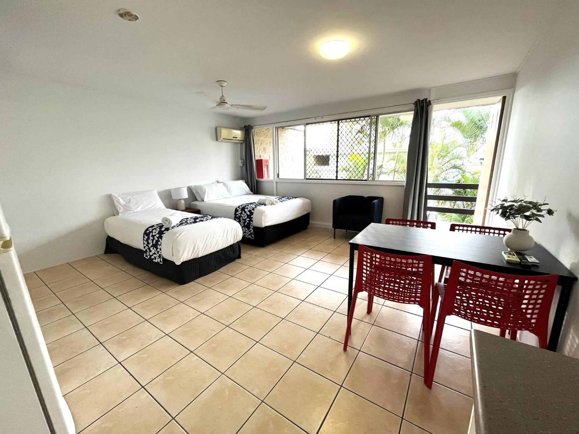 Browns Broadbeach Gold Coast Kültér fotó